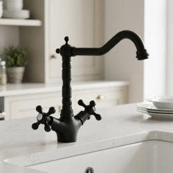 black-kitchen-faucet-classic-nostalgic